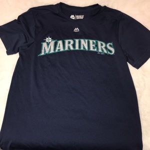 Like new Majectic Seattle Mariners evolution Tee